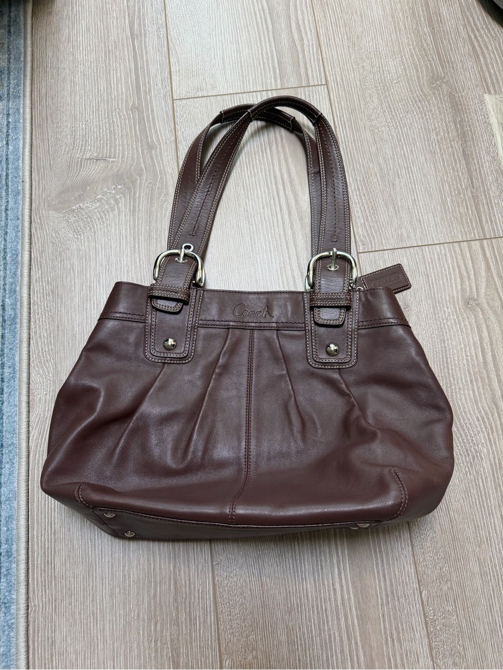 Coach Vintage SoHo Pleated Hobo Bag Espresso Brown Silver Slouchy Leather Y2K - Picture 1 of 7